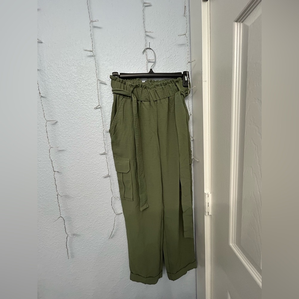 Green dress pants